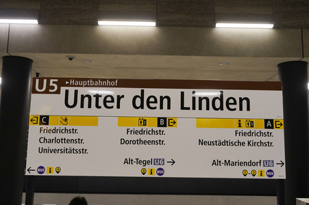 Neuer U-Bahnhof Unter den Linden in Berlin