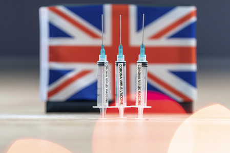 Symbolfoto Impfstoffzulassung in Großbritannien