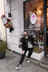 Sha bei CD-Präsentation und Charity Advent in München