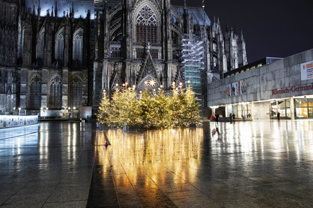 Symbolfoto abgesagte Weihnachtsmärkte in Köln