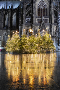 Symbolfoto abgesagte Weihnachtsmärkte in Köln