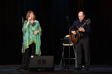 Digitaler Feierabend mit dem Duo Hiraeth in Haar