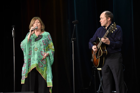 Digitaler Feierabend mit dem Duo Hiraeth in Haar