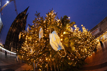 Symbolfoto Corona-Weihnachten