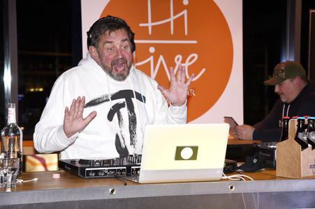 SoulfoodMusicDJSession mit DJ Many & DJ Mossimo in Dachau