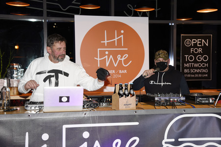 SoulfoodMusicDJSession mit DJ Many & DJ Mossimo in Dachau