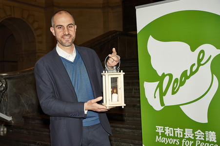 Übergabe des Friedenslichts in Hannover