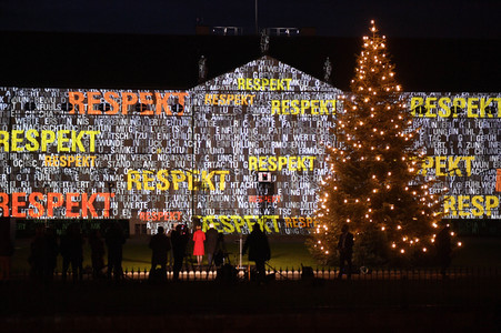 Lichtinstallation 'Lichtblicke' am Schloss Bellevue in Berlin