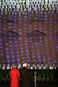 Lichtinstallation 'Lichtblicke' am Schloss Bellevue in Berlin