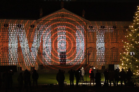 Lichtinstallation 'Lichtblicke' am Schloss Bellevue in Berlin