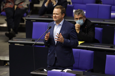 201. Sitzung des Deutschen Bundestages in Berlin