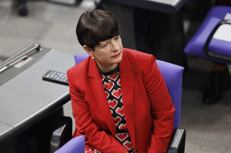 201. Sitzung des Deutschen Bundestages in Berlin