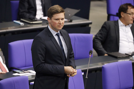 201. Sitzung des Deutschen Bundestages in Berlin