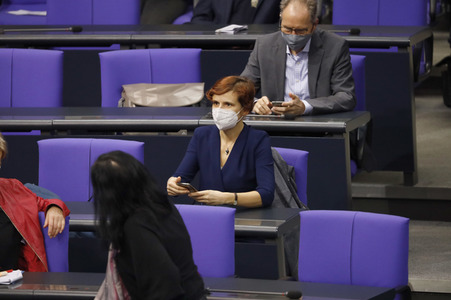 201. Sitzung des Deutschen Bundestages in Berlin