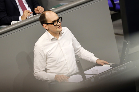 201. Sitzung des Deutschen Bundestages in Berlin