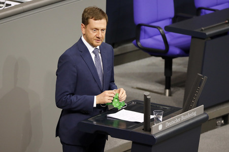 201. Sitzung des Deutschen Bundestages in Berlin