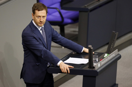 201. Sitzung des Deutschen Bundestages in Berlin