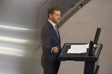 201. Sitzung des Deutschen Bundestages in Berlin