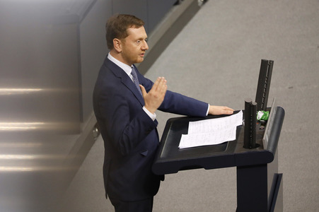 201. Sitzung des Deutschen Bundestages in Berlin