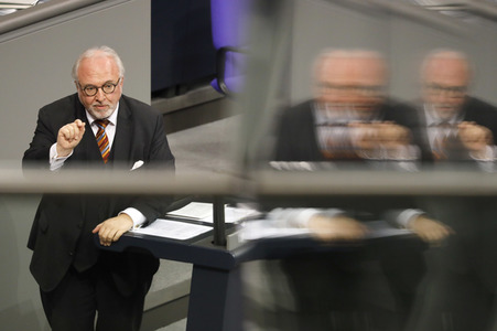 201. Sitzung des Deutschen Bundestages in Berlin