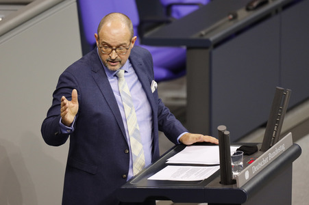 201. Sitzung des Deutschen Bundestages in Berlin