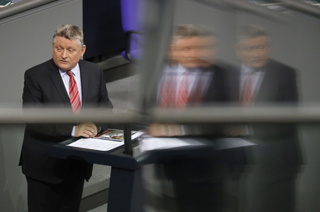 201. Sitzung des Deutschen Bundestages in Berlin