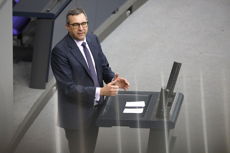 202. Sitzung des Deutschen Bundestages in Berlin