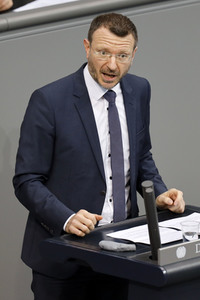 202. Sitzung des Deutschen Bundestages in Berlin