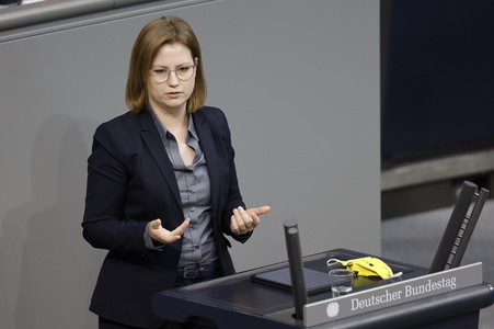 202. Sitzung des Deutschen Bundestages in Berlin