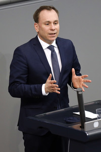 202. Sitzung des Deutschen Bundestages in Berlin