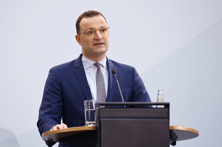 Pressekonferenz mit Jens Spahn in Berlin