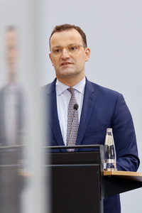 Pressekonferenz mit Jens Spahn in Berlin