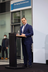Pressekonferenz mit Jens Spahn in Berlin