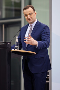 Pressekonferenz mit Jens Spahn in Berlin