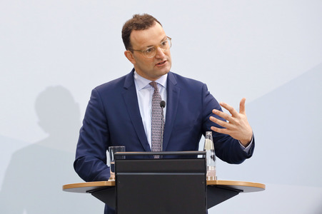 Pressekonferenz mit Jens Spahn in Berlin