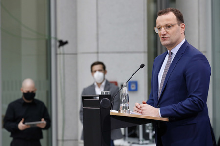 Pressekonferenz mit Jens Spahn in Berlin