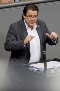 202. Sitzung des Deutschen Bundestages in Berlin