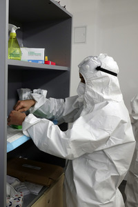 Corona-Schnelltest-Station in Halle (Saale)