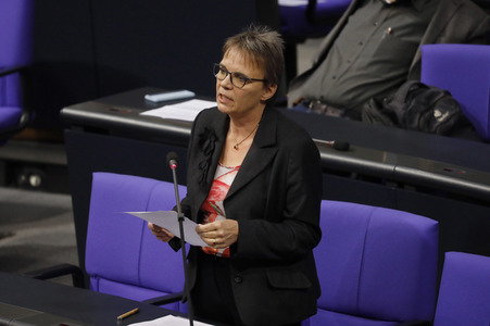 201. Sitzung des Deutschen Bundestages in Berlin