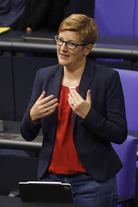 201. Sitzung des Deutschen Bundestages in Berlin