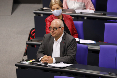 201. Sitzung des Deutschen Bundestages in Berlin