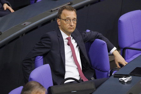 201. Sitzung des Deutschen Bundestages in Berlin