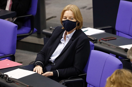 201. Sitzung des Deutschen Bundestages in Berlin