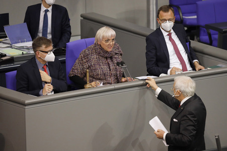 201. Sitzung des Deutschen Bundestages in Berlin