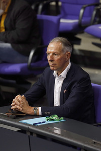 201. Sitzung des Deutschen Bundestages in Berlin