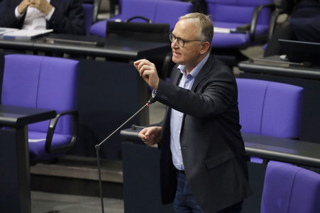 202. Sitzung des Deutschen Bundestages in Berlin