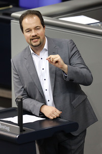 202. Sitzung des Deutschen Bundestages in Berlin