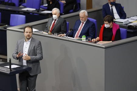 202. Sitzung des Deutschen Bundestages in Berlin