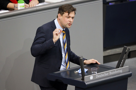 202. Sitzung des Deutschen Bundestages in Berlin