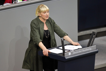 202. Sitzung des Deutschen Bundestages in Berlin